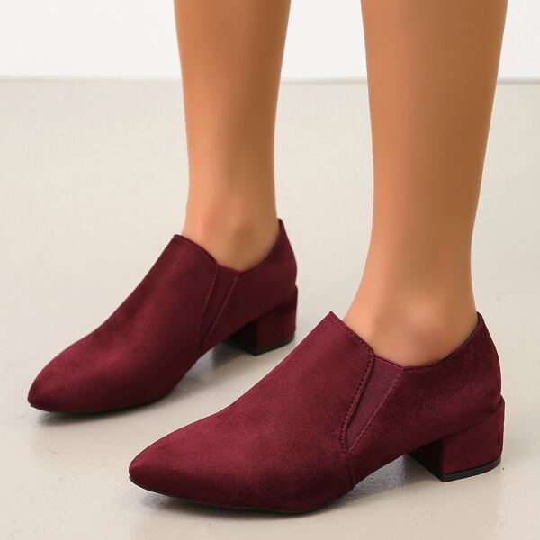 

Point Toe Suede Low Heeled Pumps, Burgundy