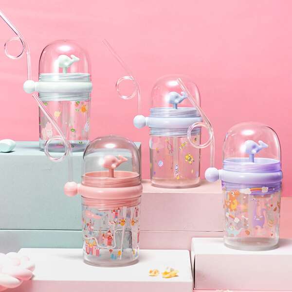 

1pc Cartoon Graphic Random Straw Bottle, Multicolor