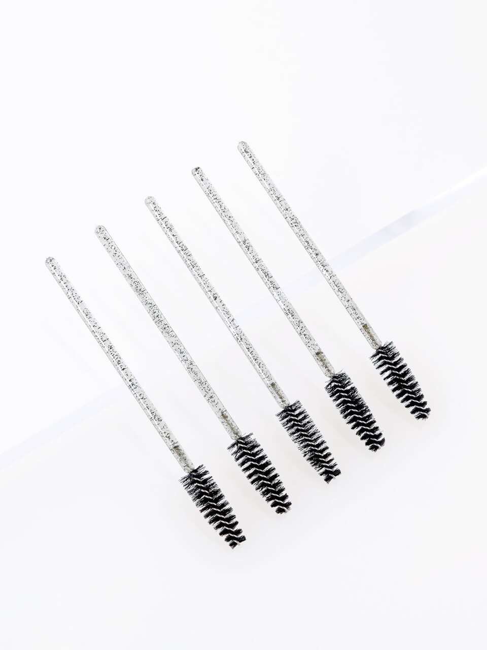 50pcs Disposable Eyelash Brush & Curler, Sterilized, Single-Use,Good For Home Or Gifting
