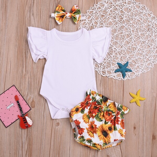 

Baby Girl Layered Sleeve Bodysuit & Floral Shorts & Headband, Multicolor