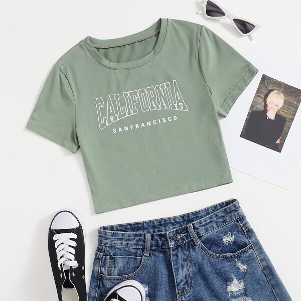 

Letter Graphic Crop Tee, Mint green