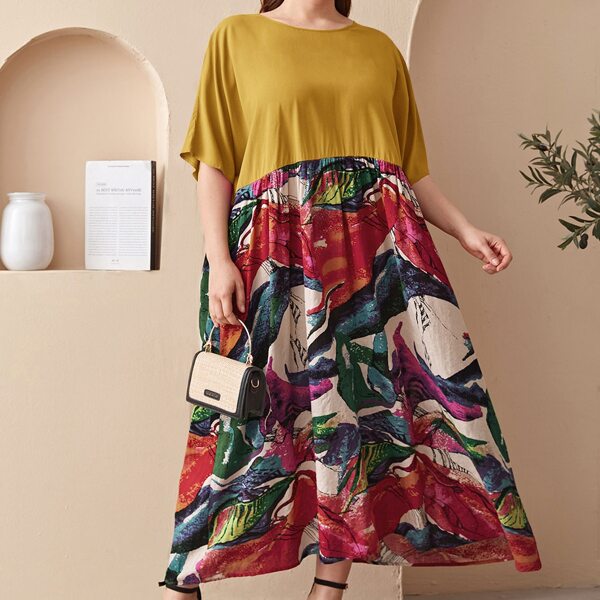 

Plus Batwing Sleeve Graphic Panel Dress, Multicolor