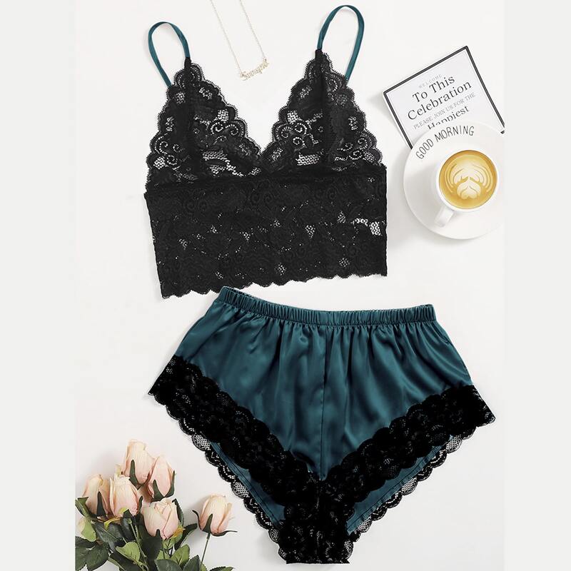 

Contrast Lace Scallop Night Set, Multicolor