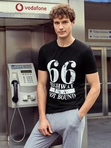 Manfinity Men Letter Graphic Tee - Black - View 5