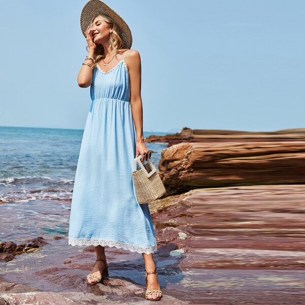 

Contrast Lace Cami Flutter Dress, Baby blue