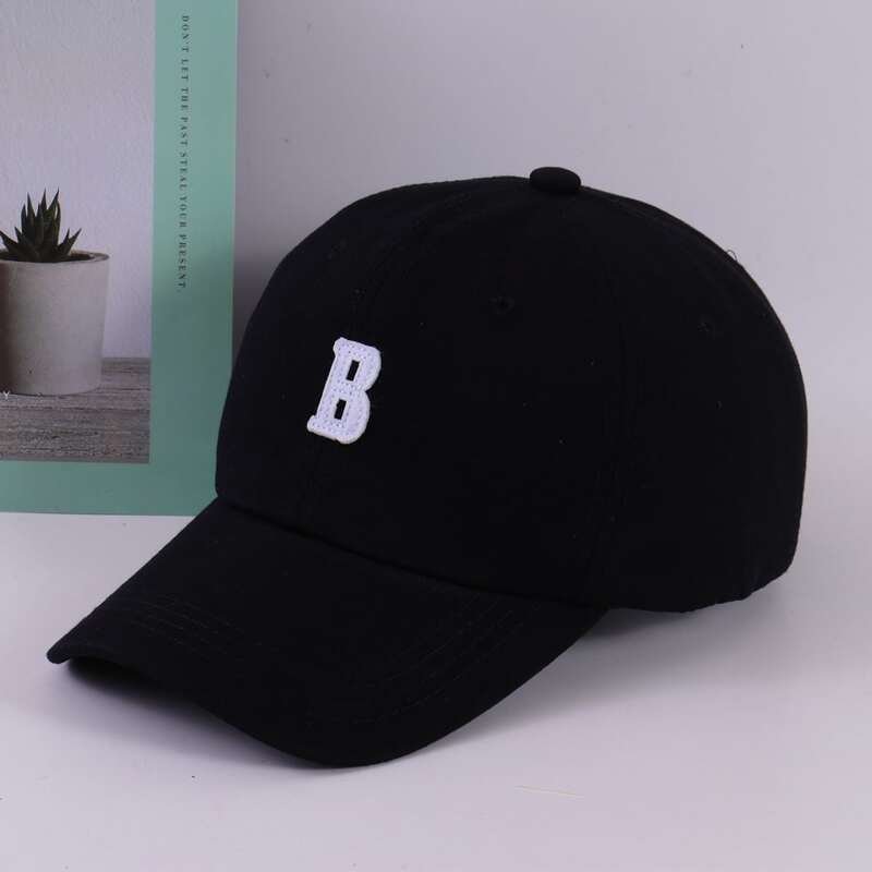 

Letter Patch Decor Baseball Cap, Black