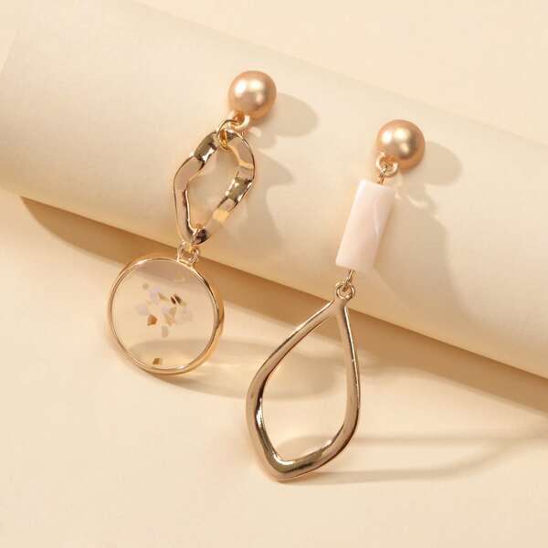 

Textured Geo Decor Mismatched Drop Earrings, Gold