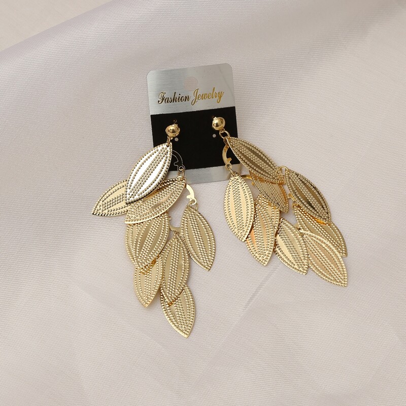 

1pair Leaf Design Drop Earrings, Gold