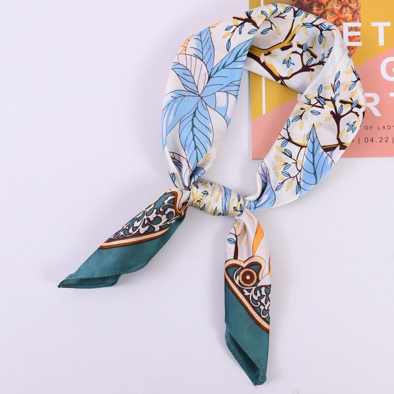 

Plants Pattern Scarf, Multicolor