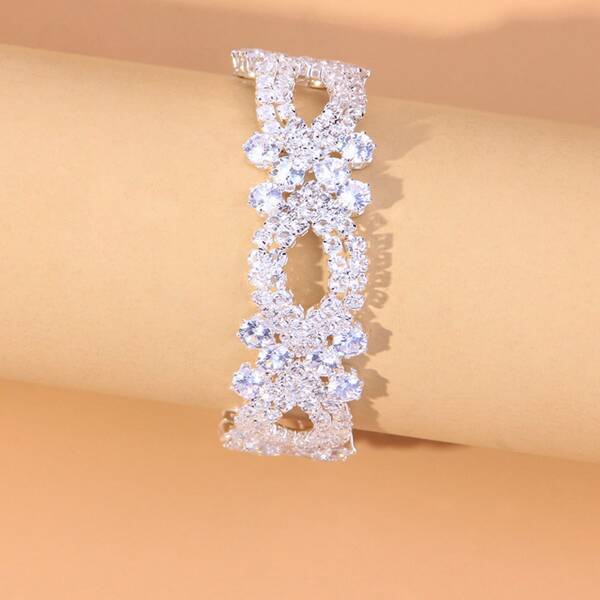 

Rhinestone Decor Bracelet, Silver
