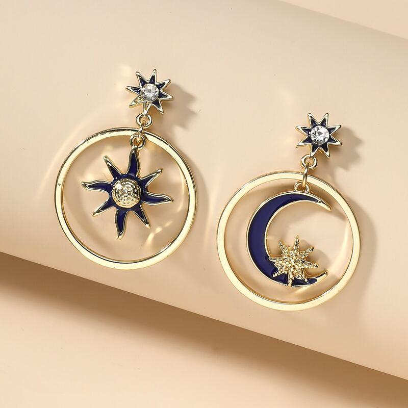 

1pair Sun & Moon Design Drop Earrings, Multicolor