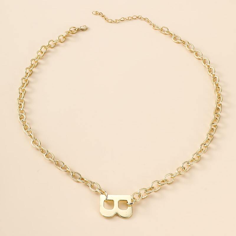 

1pc Letter B Chunky Chain Necklace, Gold