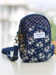 印花斜背包