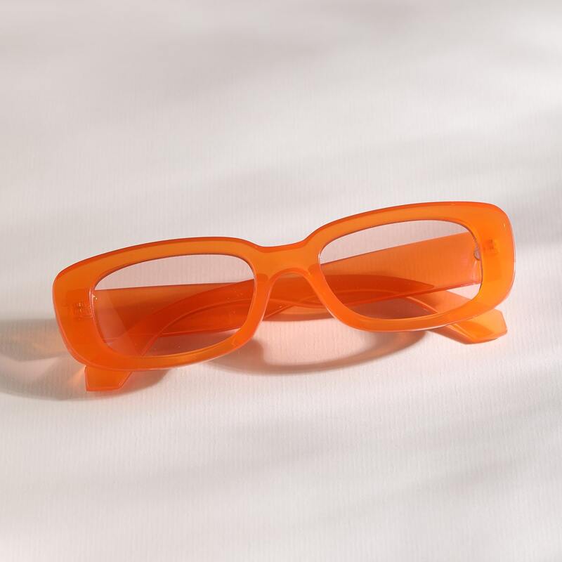 

Square Frame Tinted Lens Sunglasses
