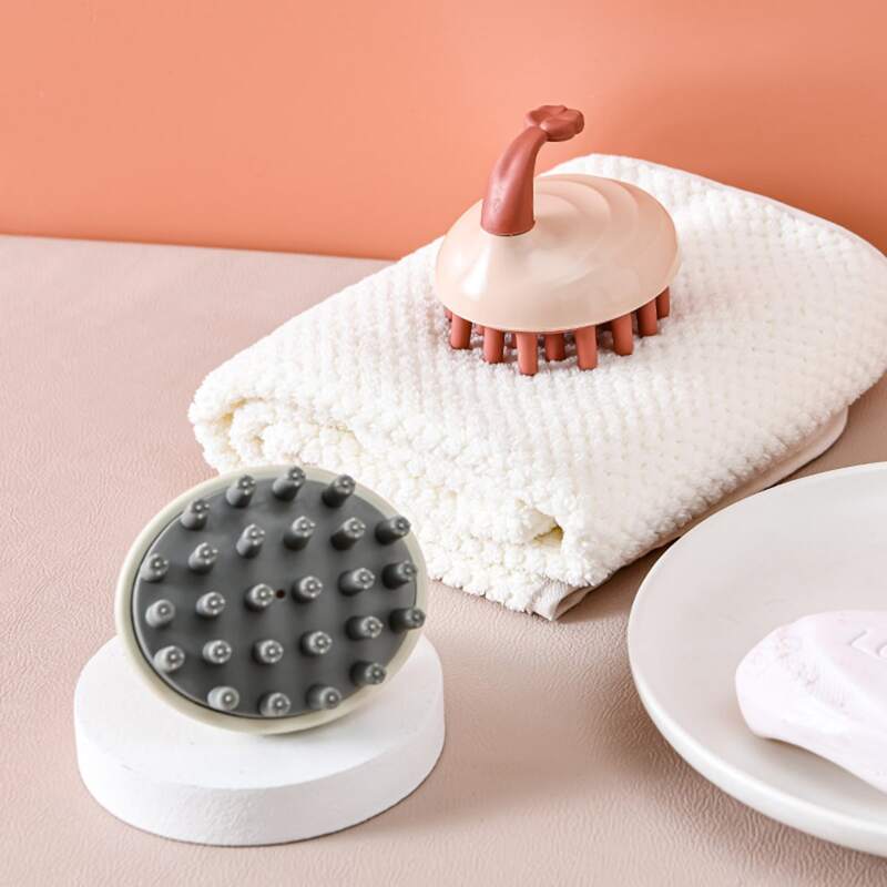 

1pc Random Shampoo Brush, Multicolor