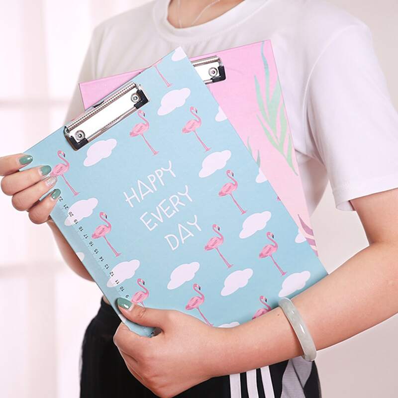 

1pc Flamingo Print Random Clipboard, Multicolor