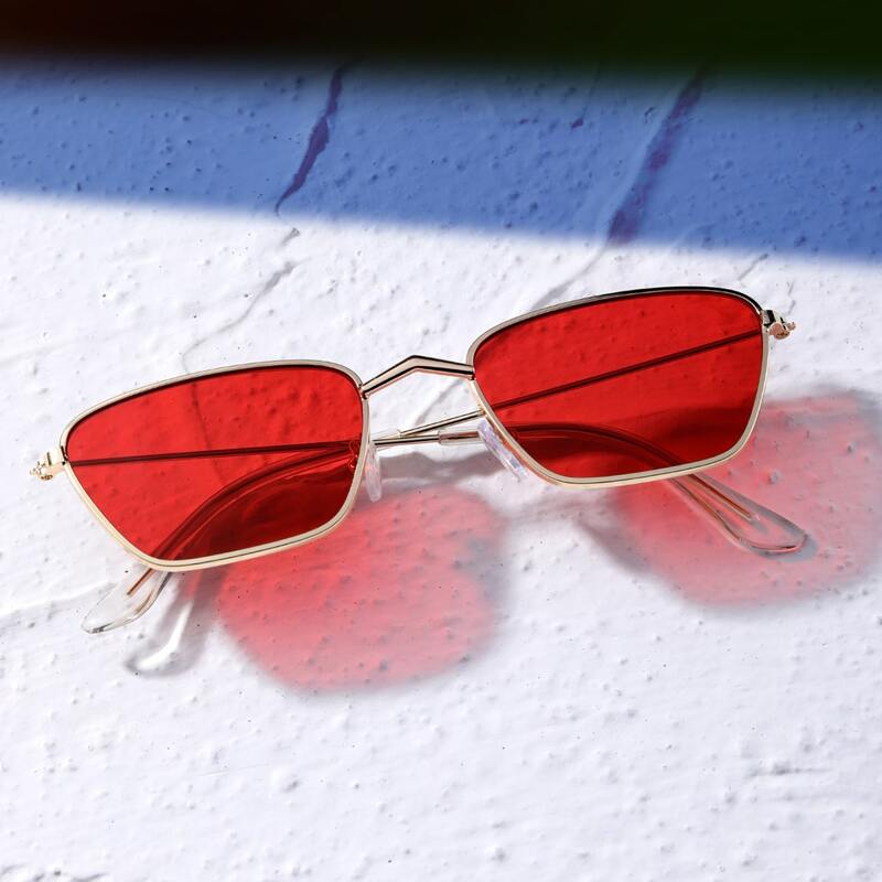 

Metal Frame Sunglasses