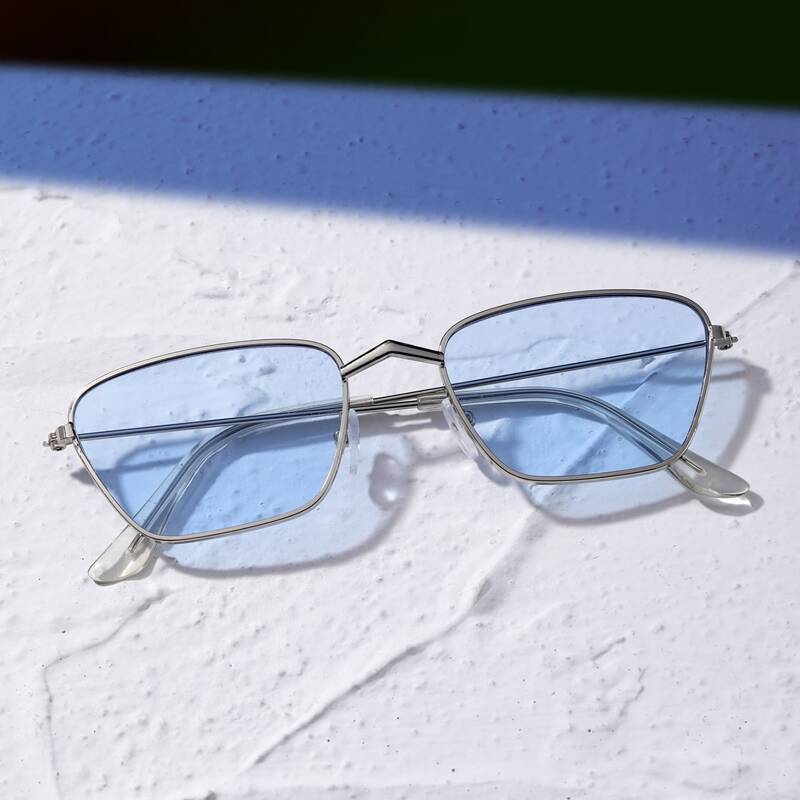

Metal Frame Sunglasses