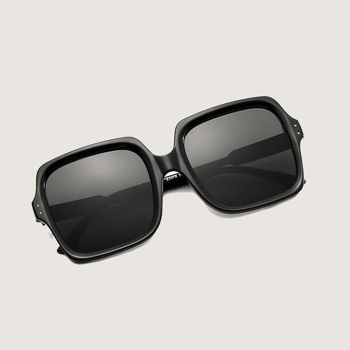 

Square Frame Sunglasses