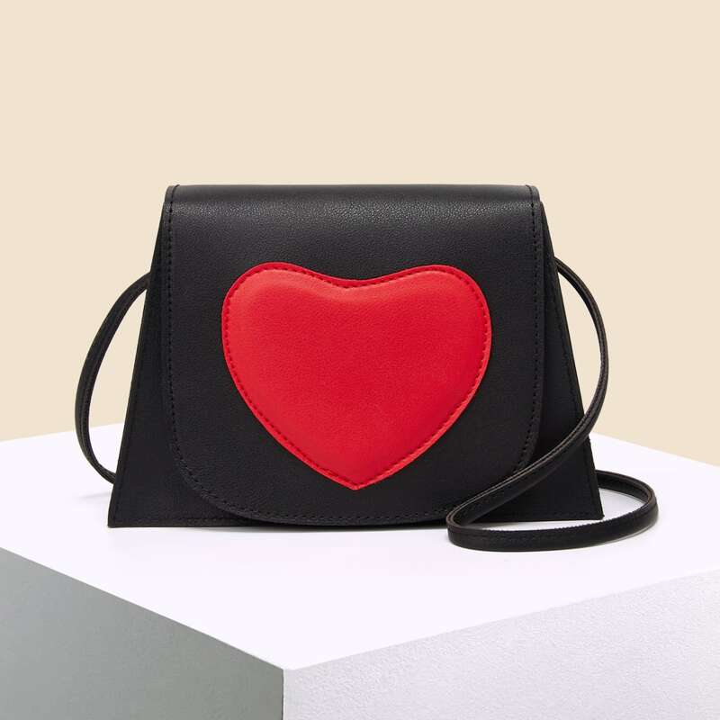 

Heart Decor Flap Crossbody Bag, Black