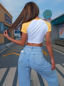 SHEIN Qutie 香蕉圖案棒球短版T恤 - 白色 - 查看 2