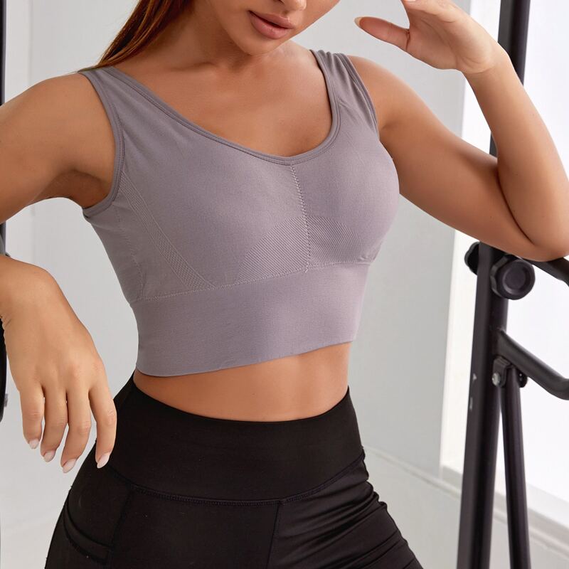 

Medium Support Solid Crop Sports Bra, Dusty purple