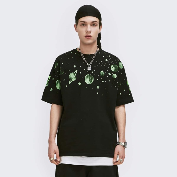 

Men Drop Shoulder Galaxy Print Tee, Black