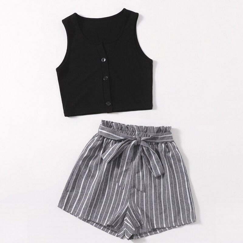 

Solid Button Front Tank Top & Striped Shorts, Multicolor