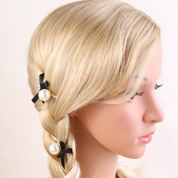 

2pcs Faux Pearl Decor Hair Clip, Multicolor