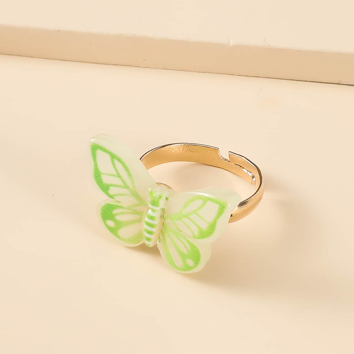 

1pc Luminous Butterfly Design Ring, Gold