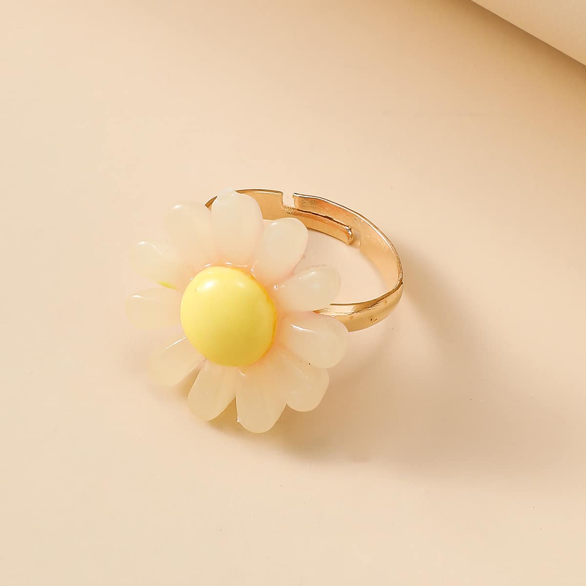 

1pc Luminous Flower Design Ring, Gold