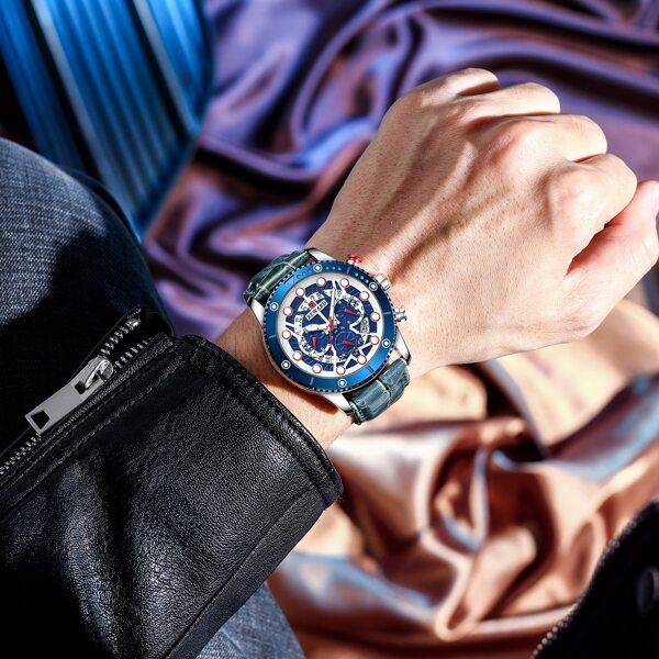 

Men Triple Dial Date Quartz Watch