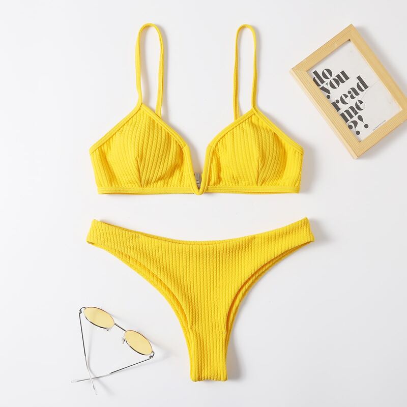 

Textured V-wired Bikini Swimsuit, Yellow
