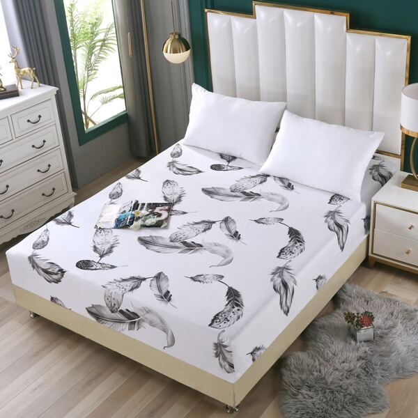 

Feather Print Fitted Sheet, Black and white
