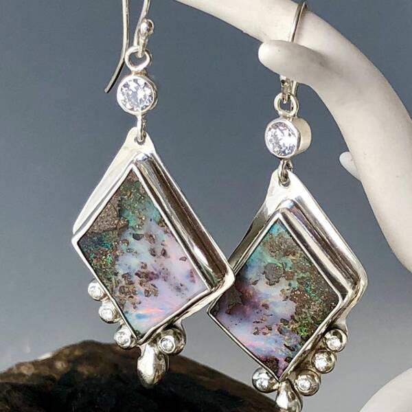 

Geo Design Drop Earrings, Multicolor