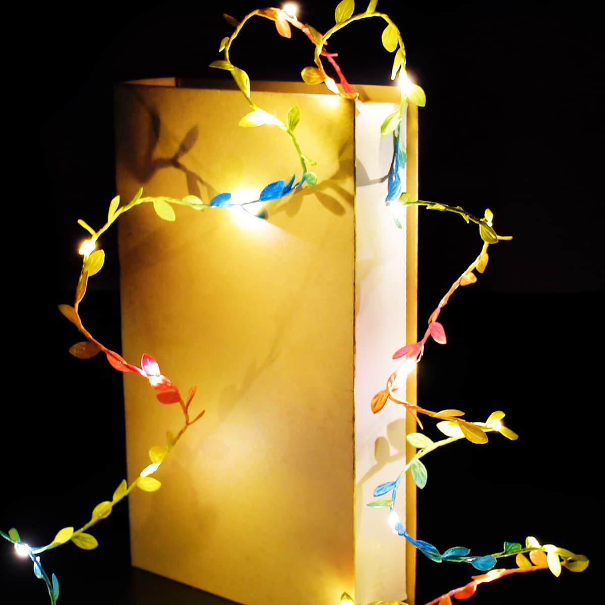 

Vine String Light With 20pcs Mini Bulb, Multicolor