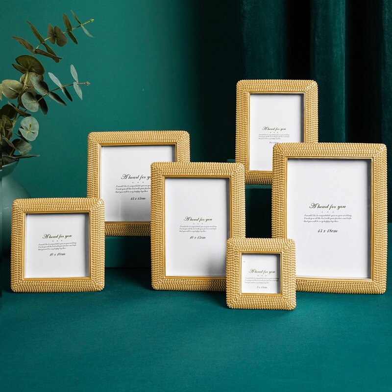 

1pc Simple Photo Frame, Gold