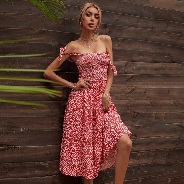 

Ditsy Floral Ruffle Hem Shirred Cami Dress, Red