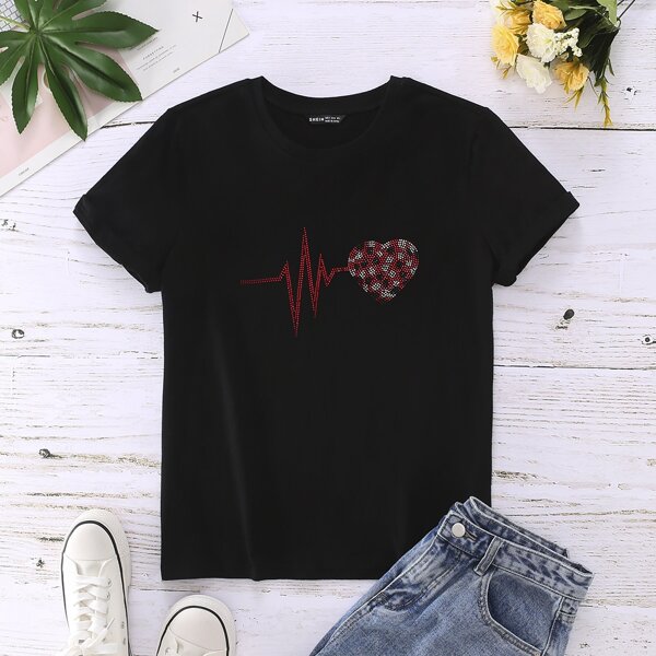 

Heart Pattern Rhinestone Decoration Tee, Black