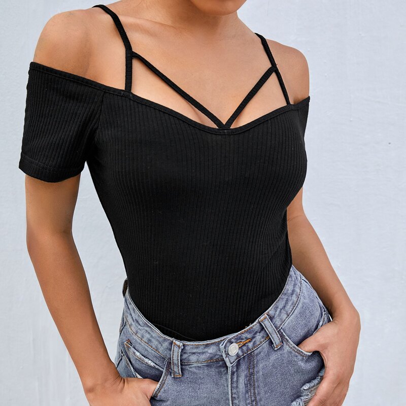 

Cold Shoulder Rib Knit Tee, Black