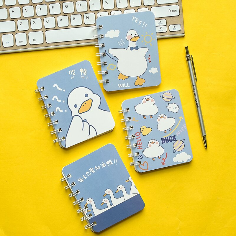 

1pc Cartoon Duck Print Cover Random Spiral Notebook, Multicolor