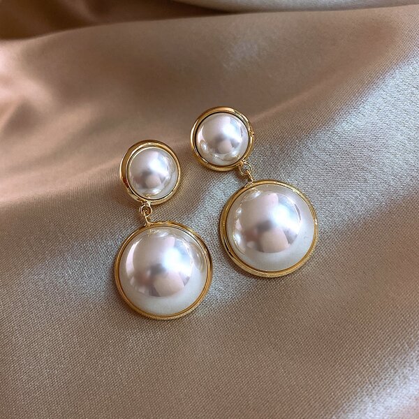 

Faux Pearl Decor Drop Earrings, White