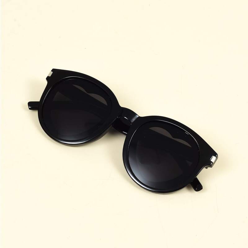 

Chunky Frame Round Sunglasses, Black