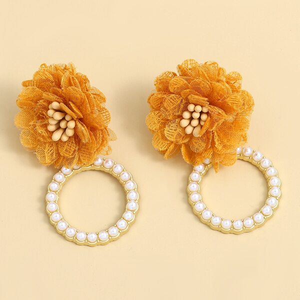 

Flower Decor Faux Pearl Round Drop Earrings, Yellow