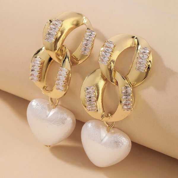 

Chain Decor Heart Drop Earrings, Gold