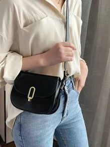 金屬鎖扣翻蓋馬鞍包 - 黑色 - 查看 2