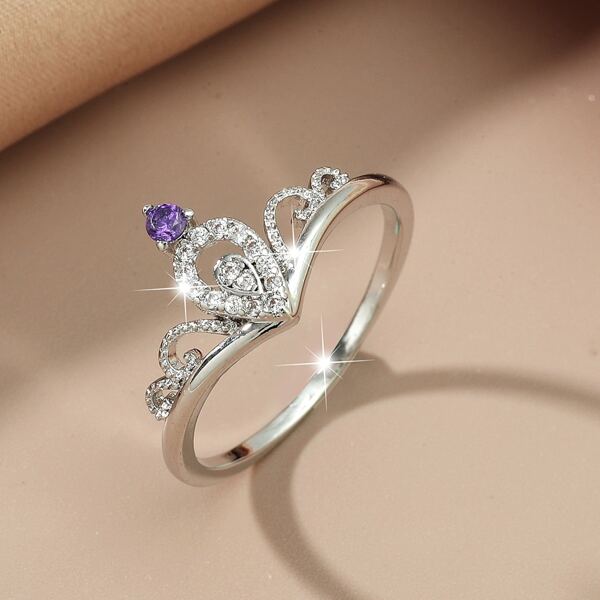 

Zircon Decor Ring, Silver