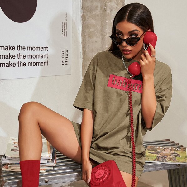

Letter Graphic Drop Shoulder Oversized Tee, Mocha brown