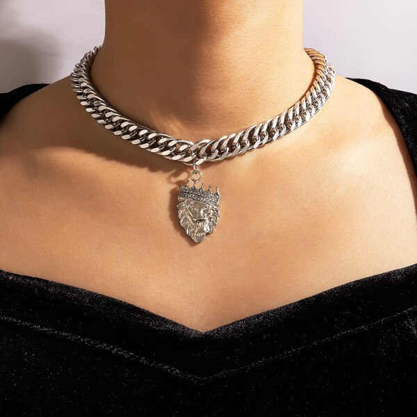 

Rhinestone Detail Chain Necklace, Silver