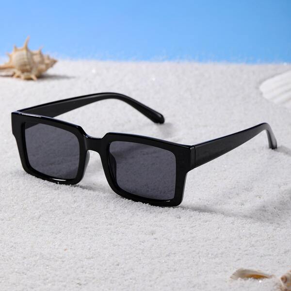 

Square Frame Tinted Lens Sunglasses